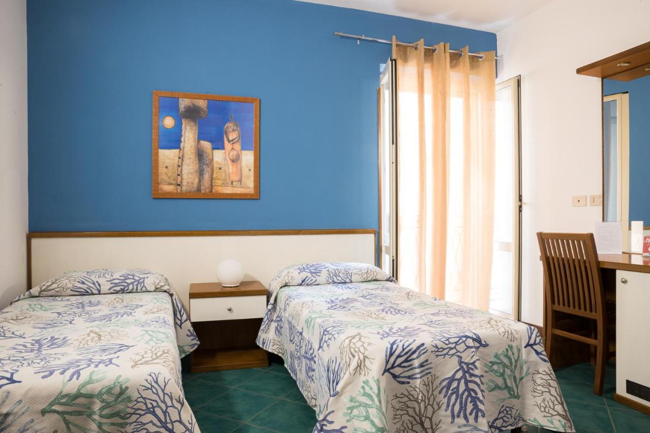Hotel Clelia Isola di Ustica Eksteriør billede