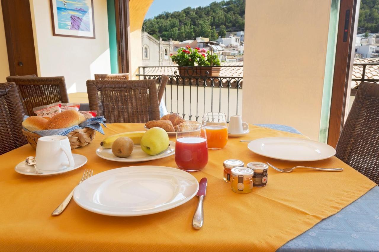 Hotel Clelia Isola di Ustica Eksteriør billede